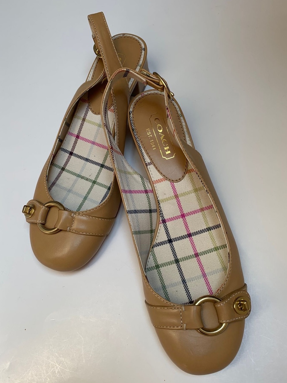 Like New Classic Coach Tan Leather Slingbacks US size 8